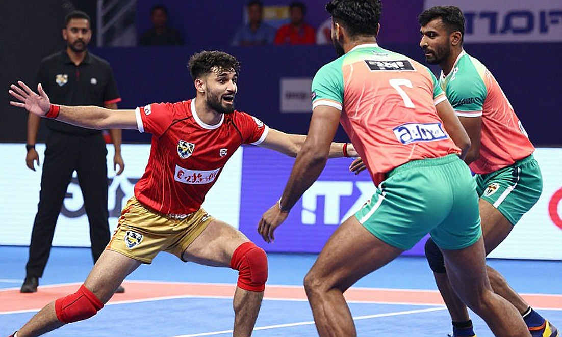 अहमदाबाद की सूची पर तेरह नाम: पाकिस्तान के हटने के बाद वे सवाल जो किसी कैमरे ने नहीं पूछे